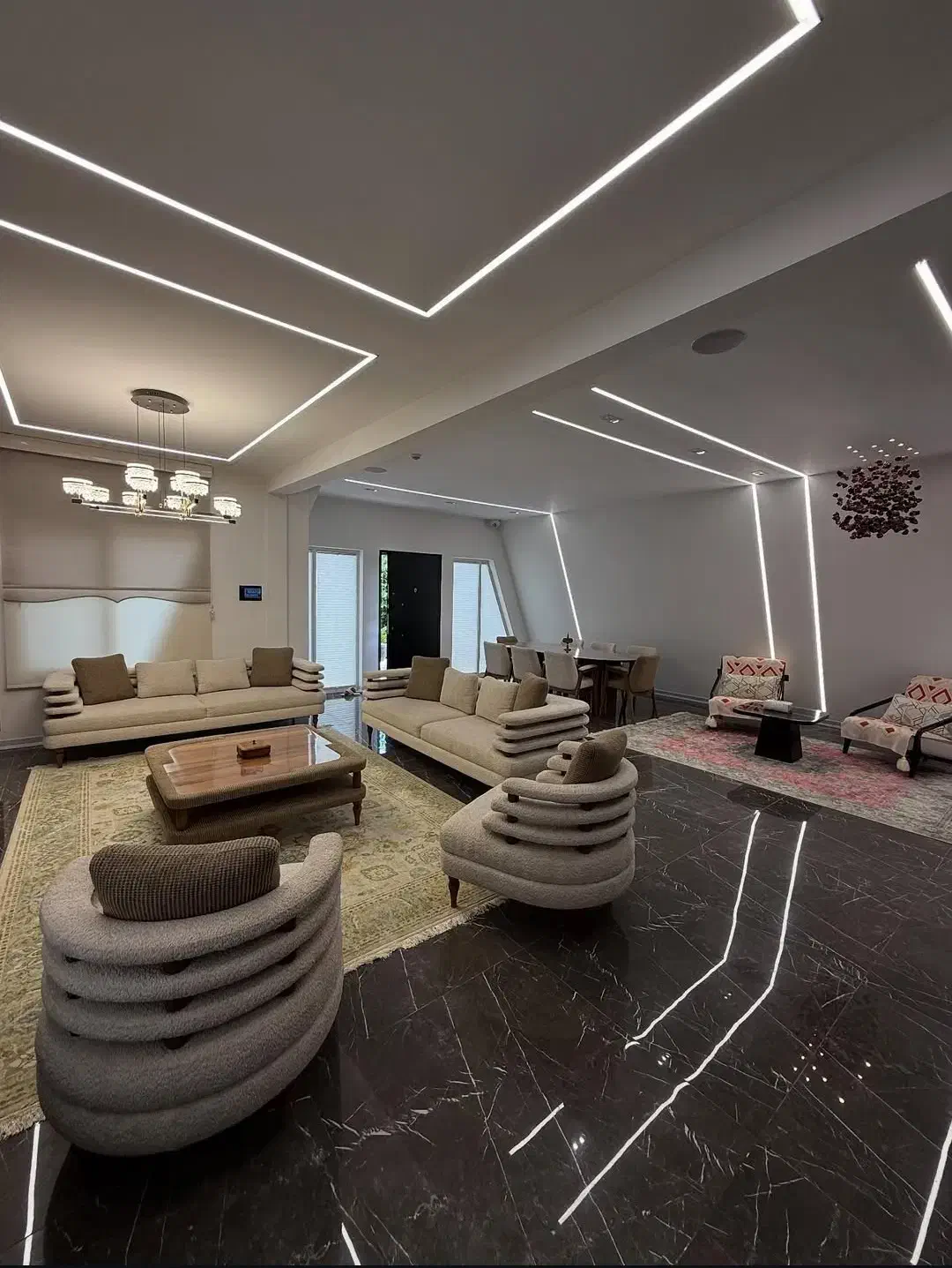 استخدام مهندس معمار آشنا به اتوکد|استخدام معماری، عمران و ساختمانی|محمودآباد, |دیوار