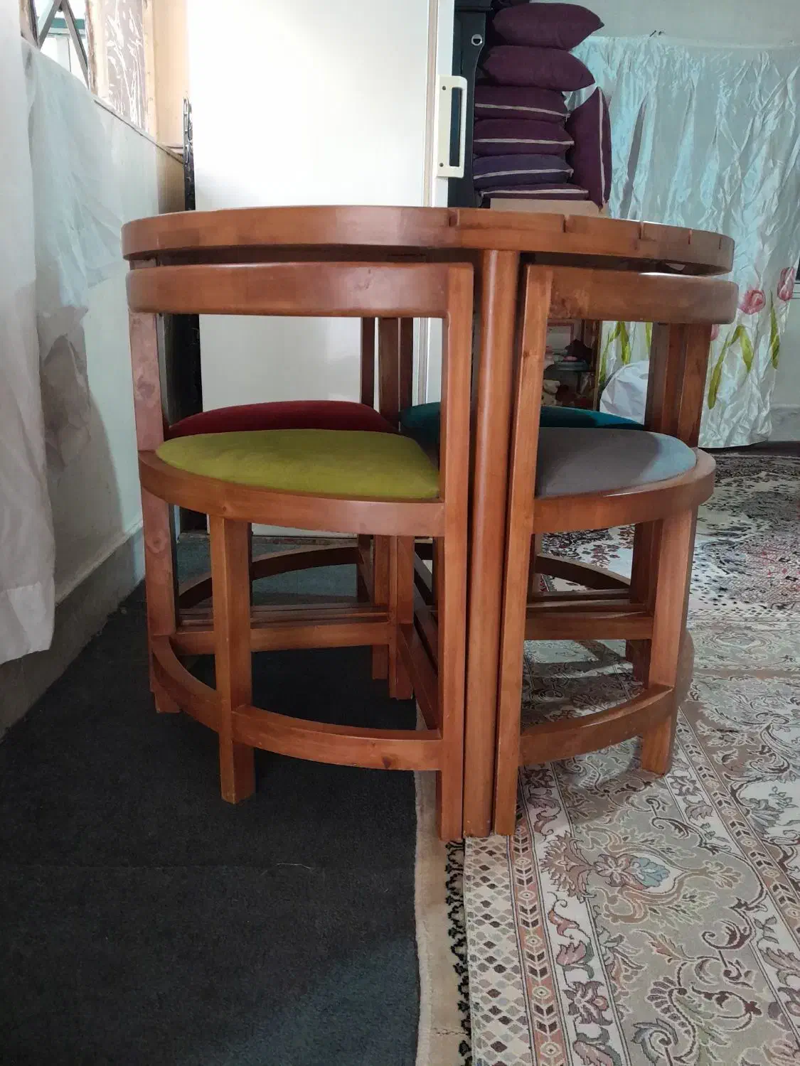 میزنهار خوری گرد خیلی شیک|میز و صندلی غذاخوری|تهران, خواجه نصیر طوسی|دیوار