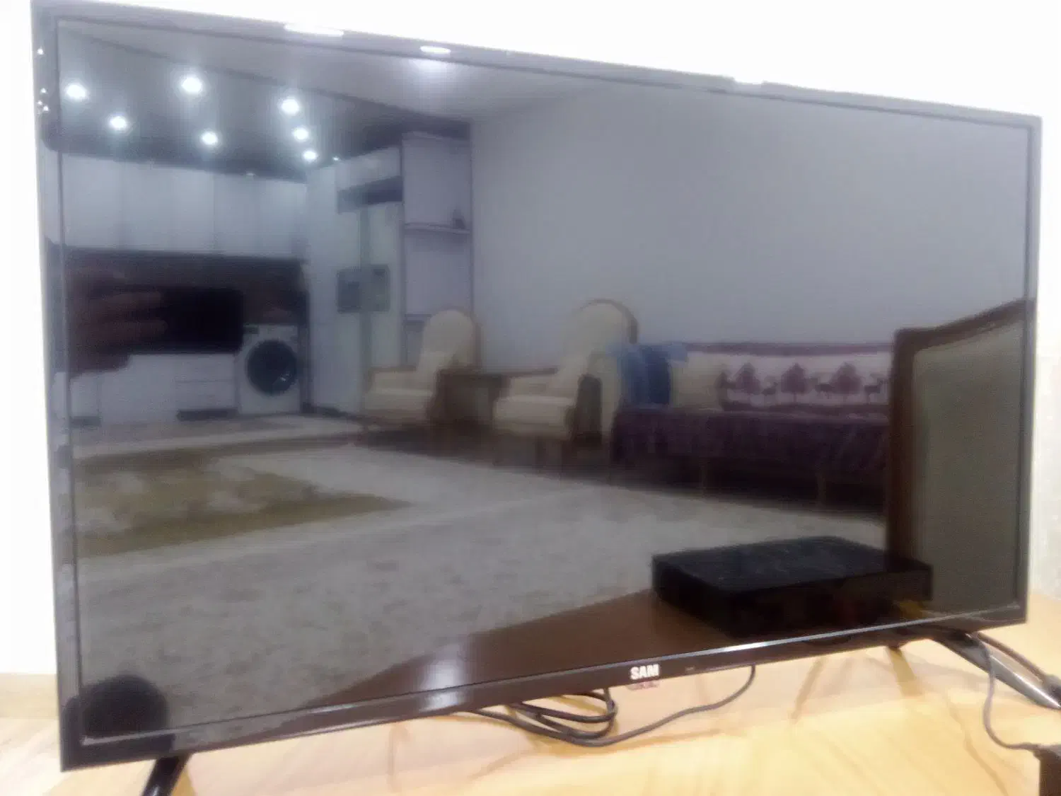 تلویزیون ۳۲ اینچ سام|تلویزیون و پروژکتور|سقز, |دیوار