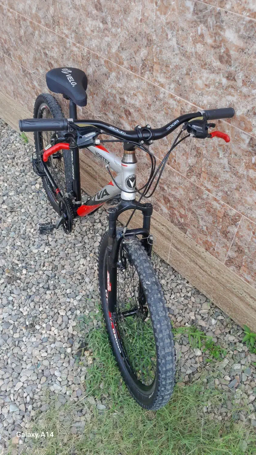 دوچرخه ۲۶ ویوا|دوچرخه، اسکیت، اسکوتر|صومعه‌سرا, |دیوار