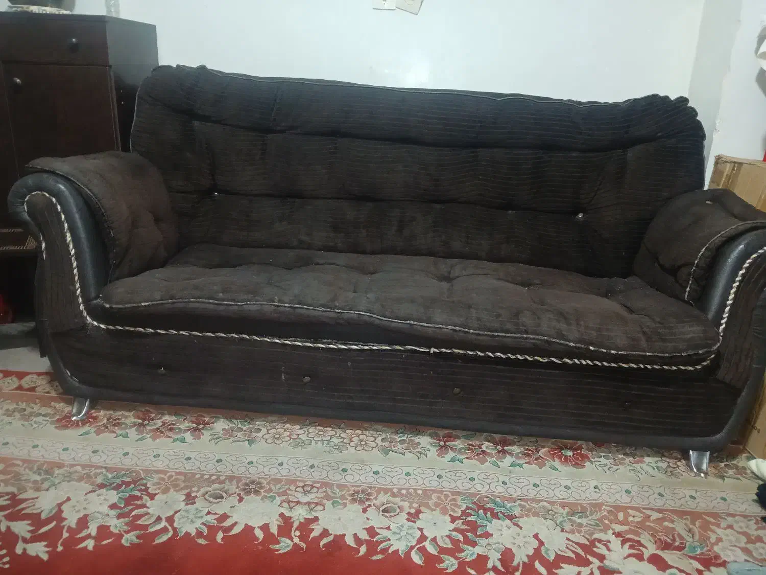 مبل راحتی|مبلمان خانگی و میز عسلی|شاهین‌شهر, شهرک گلدیس|دیوار