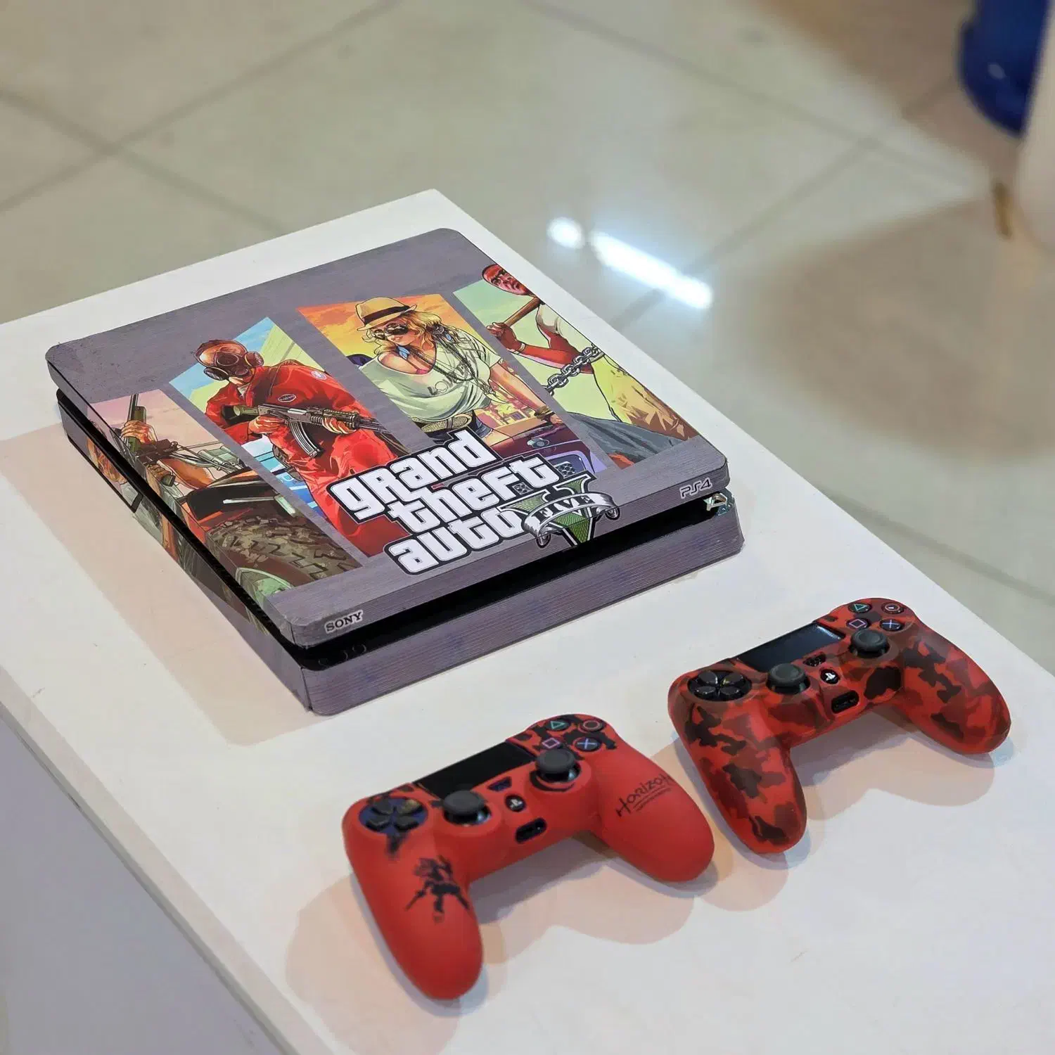 کنسول PS4 Slim کپی خور دو دسته|کنسول، بازی ویدئویی و آنلاین|شیراز, ملاصدرا|دیوار