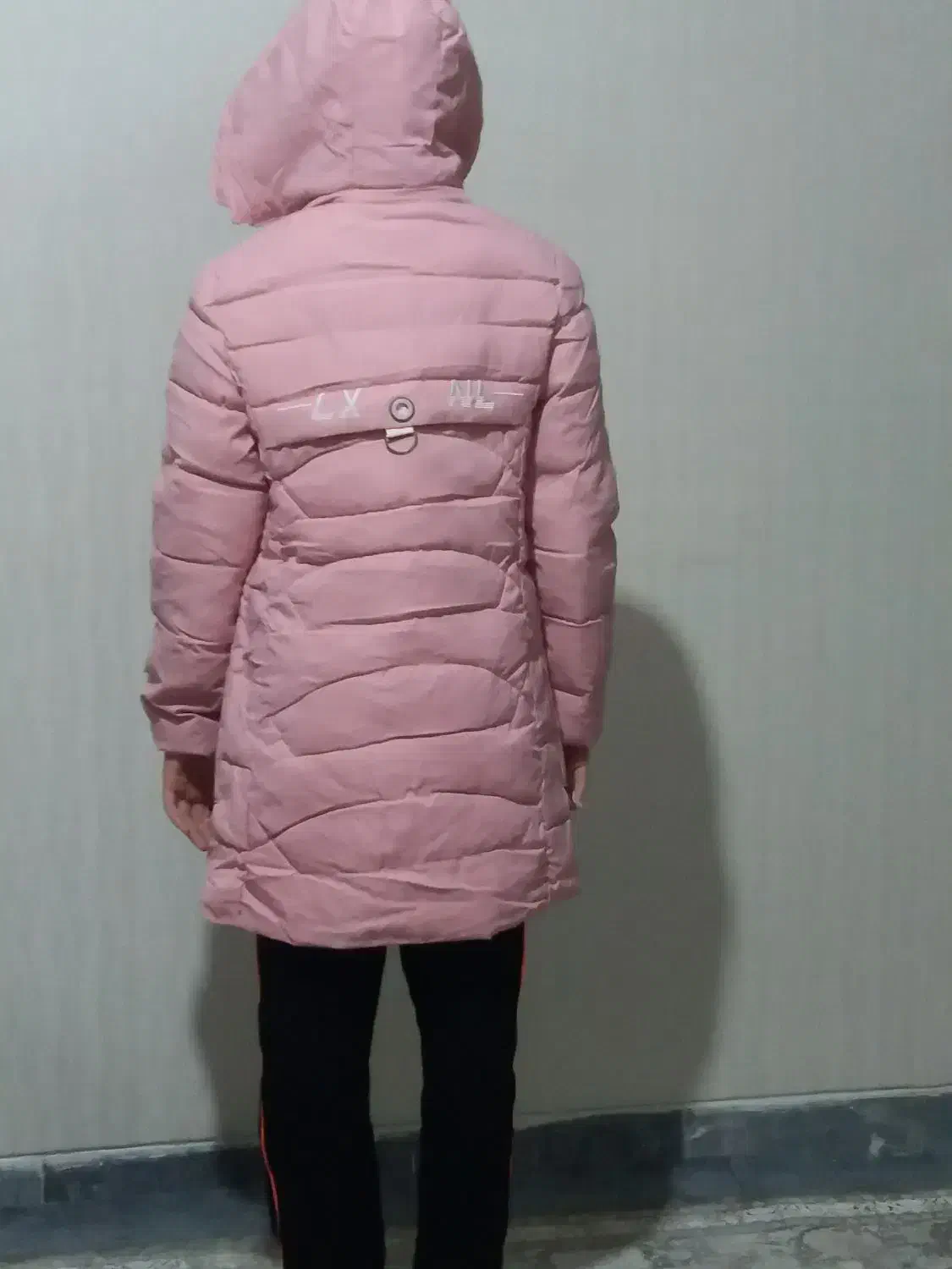 کاپشن صورتی|کفش و لباس بچه|قم, نیروگاه|دیوار