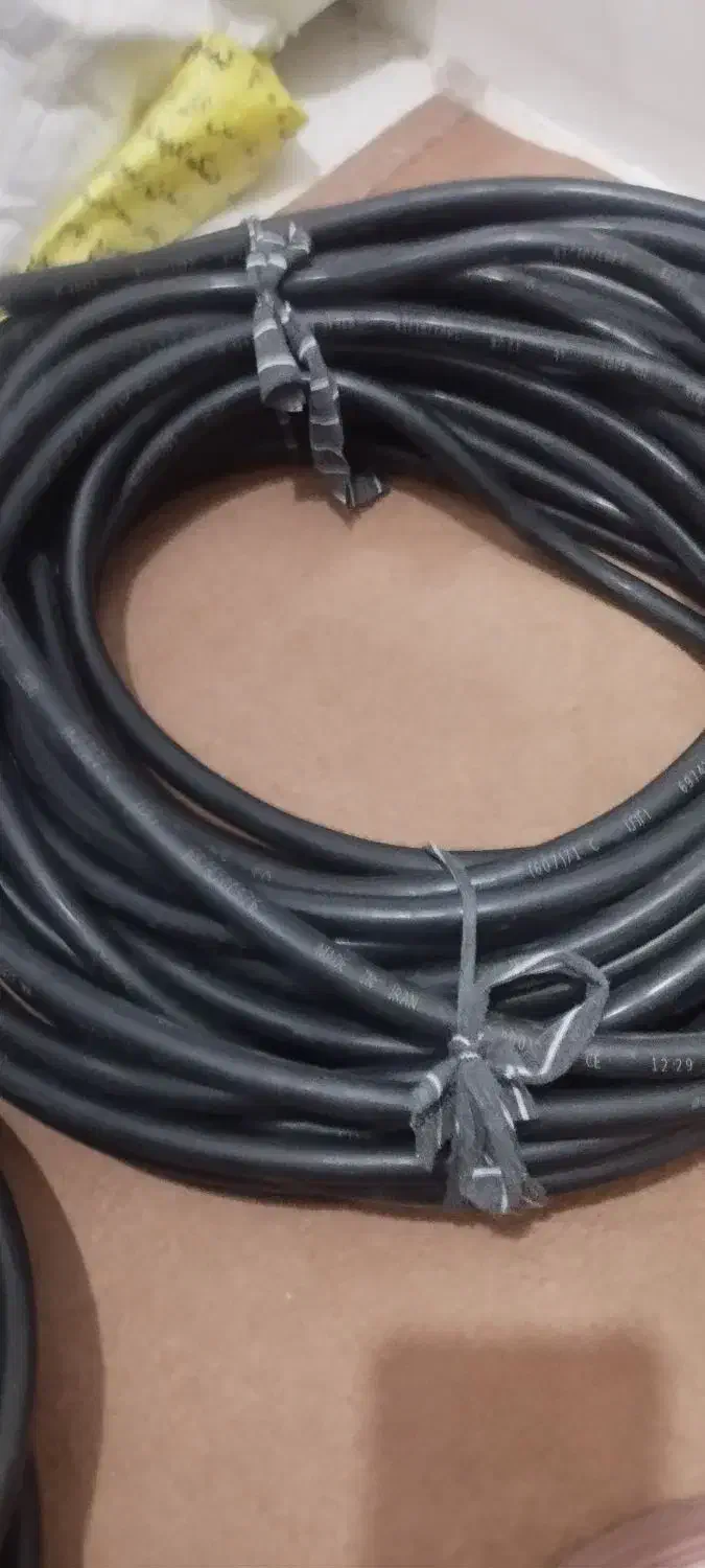 کابل سه در شیش|مصالح و تجهیزات ساختمان|مشهد, کشف|دیوار