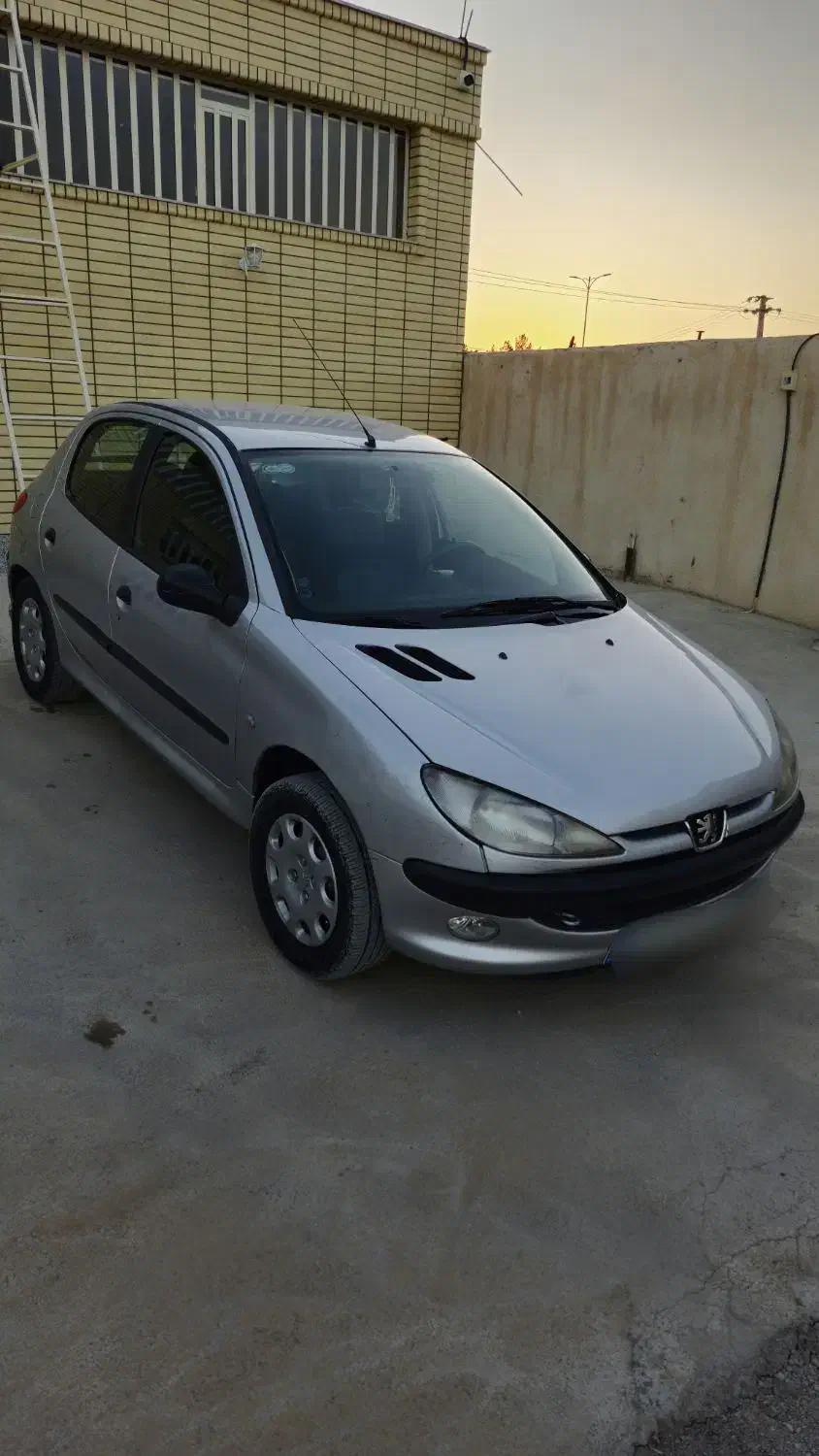 فروش 206 فرانسوی مدل 84|خودرو سواری و وانت|آباده, |دیوار