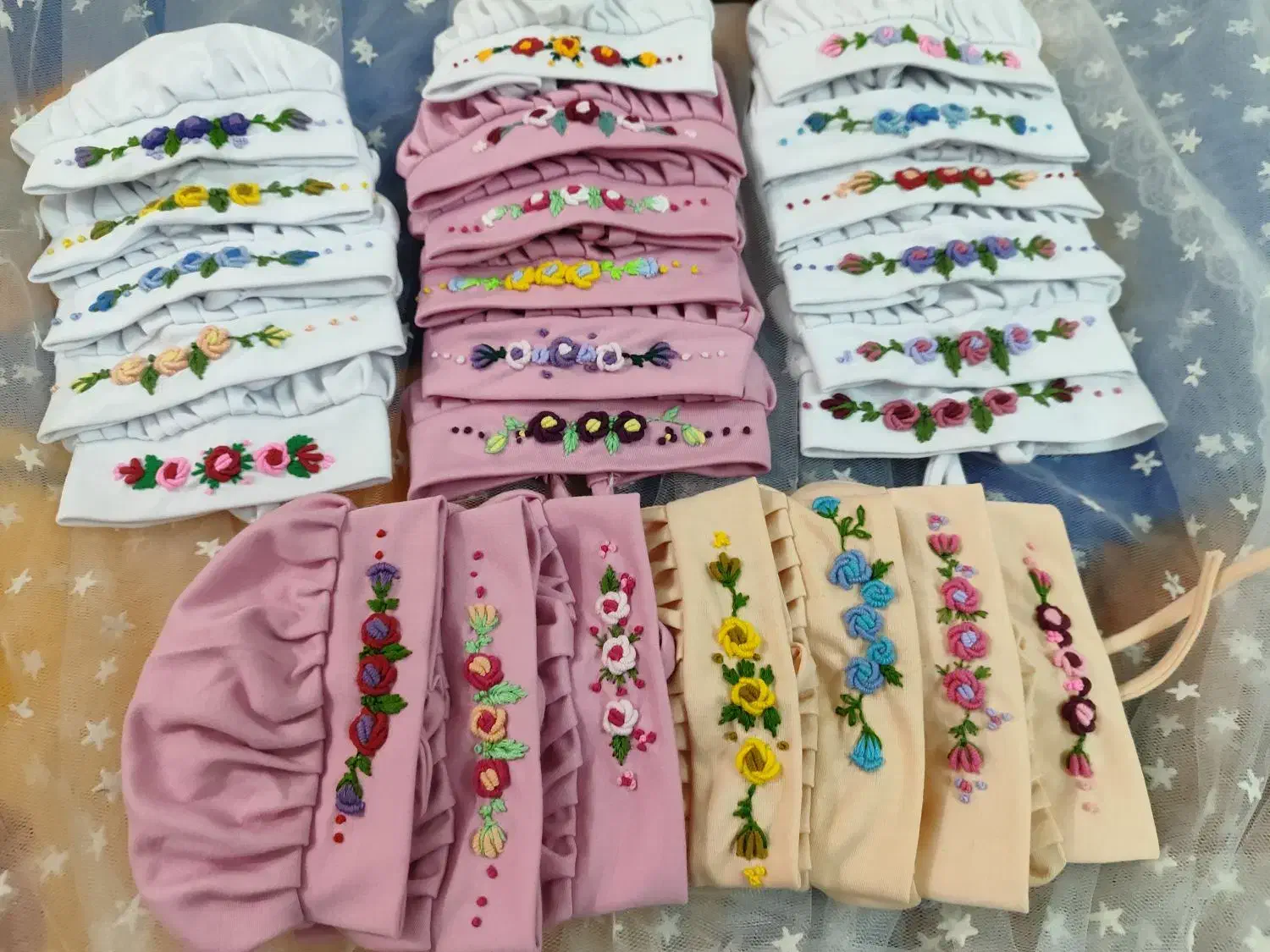 گلدوزی سیسمونی (بندرلنگه)|لباس|بندرعباس, |دیوار