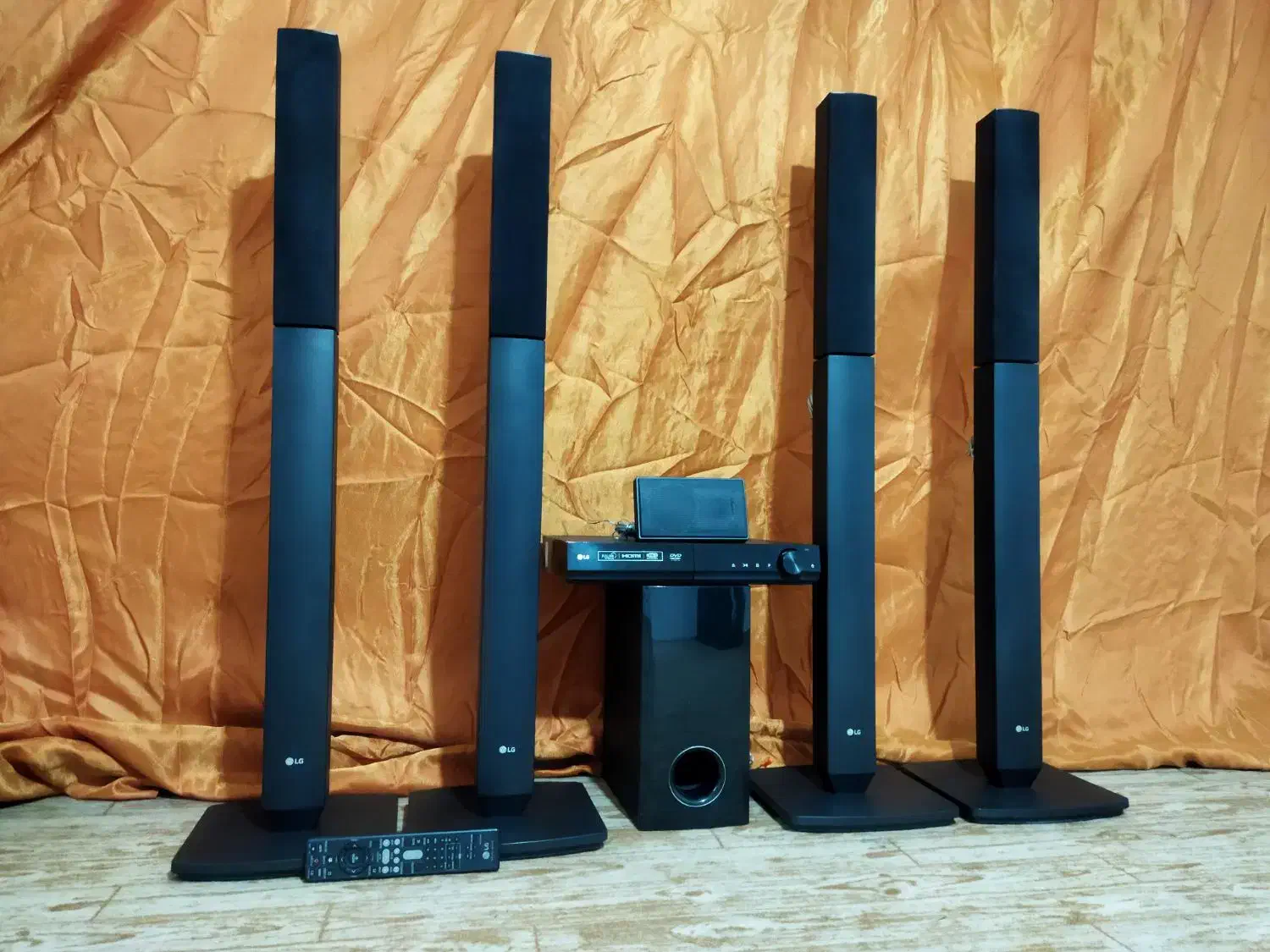 سینما خانگی حرفه ای و قدرتمند الجی در حد اک|سیستم صوتی خانگی|مراغه, |دیوار