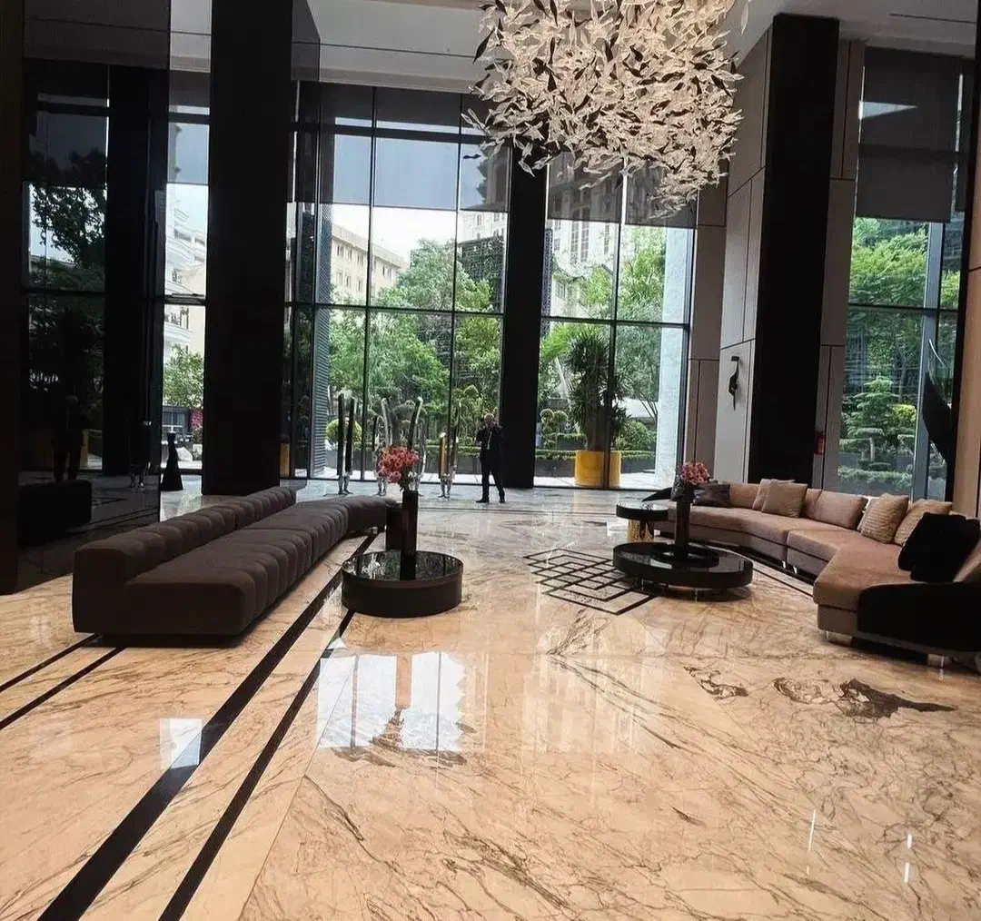 اجاره ۳۲۰ متر فرمانیه/عمارتی مجلل/هتلینگ ۵ ستاره