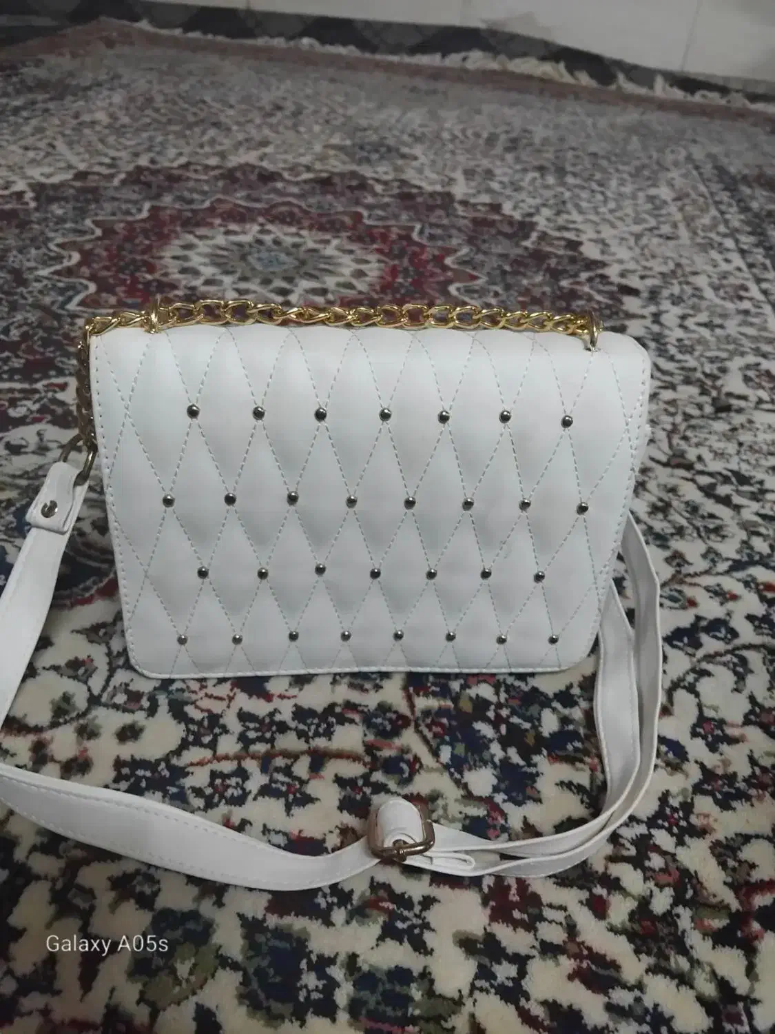 کیف کاملا سالم|کیف، کفش، کمربند|پاکدشت, پاکدشت (مامازند)|دیوار