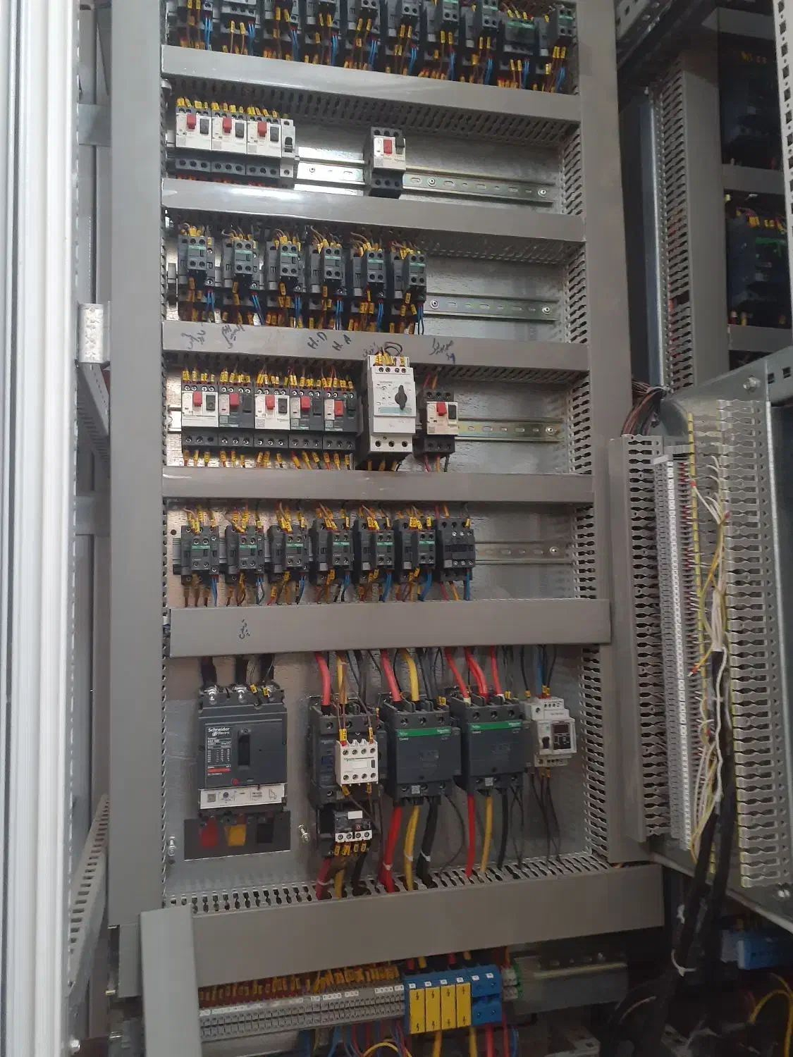 برق صنعتی وساختمان|خدمات پیشه و مهارت|پاکدشت, پاکدشت (مامازند)|دیوار