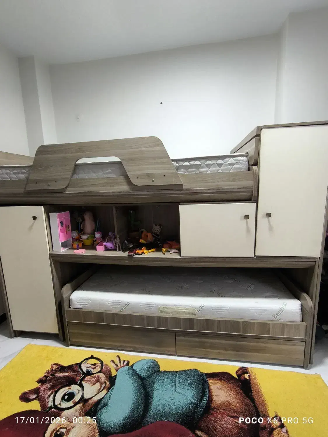 تخت دوطبقه کمجا چوب|تخت و سرویس خواب|تهران, تهرانسر غربی|دیوار