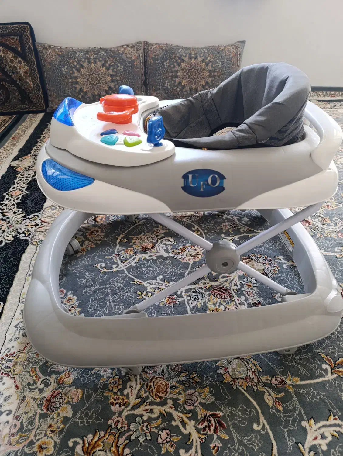 روروعک درحدنو|کالسکه و لوازم جانبی|اسدآباد, |دیوار