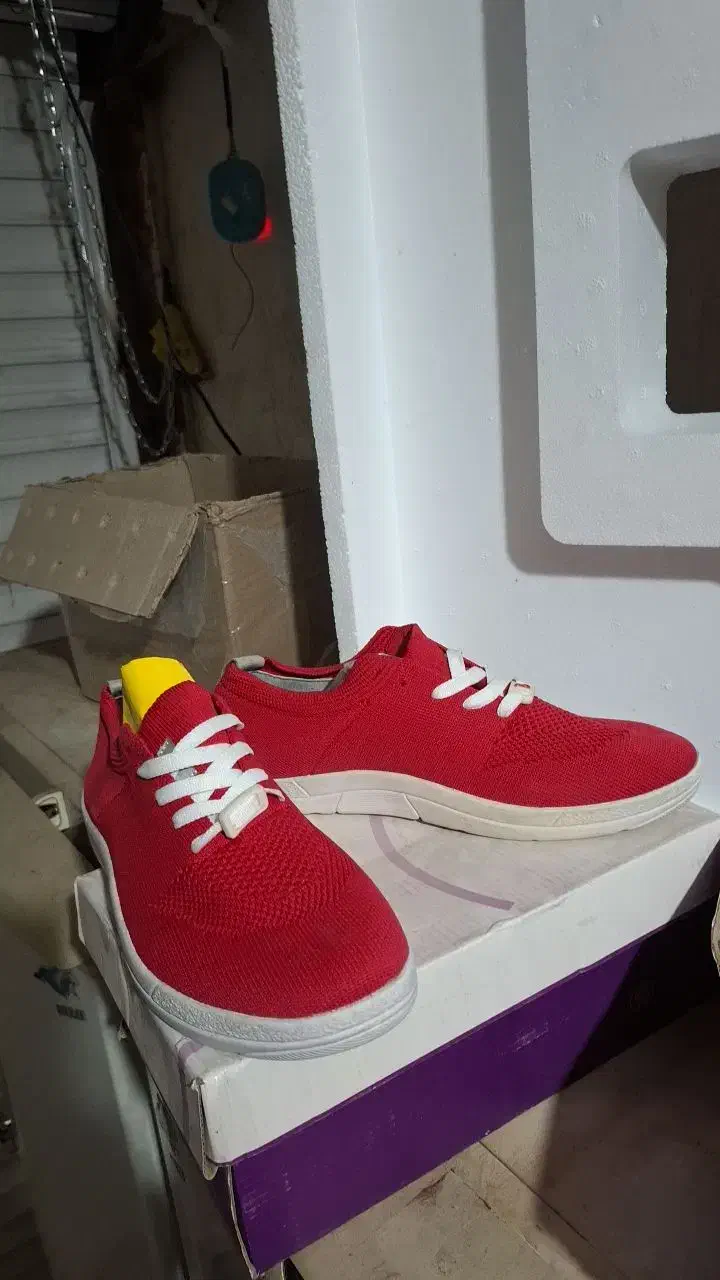 کفش زیر قیمت بازار|کیف، کفش، کمربند|نورآباد, |دیوار