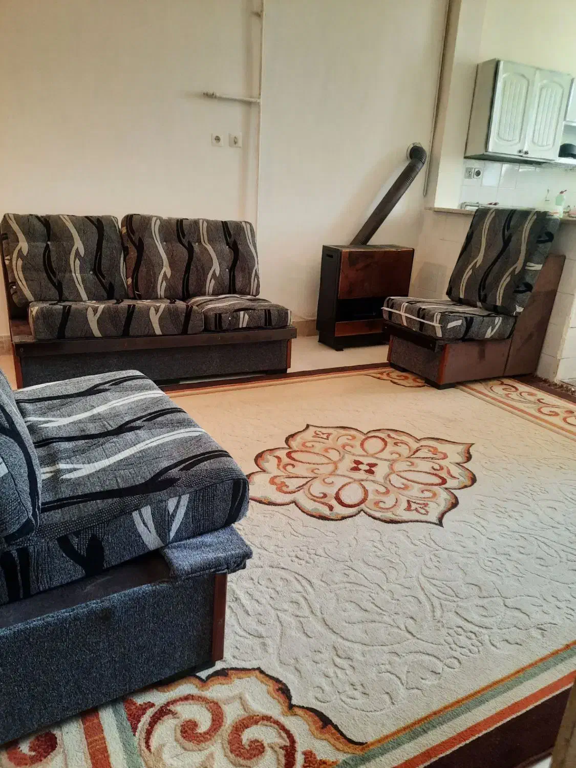 ویلایی پنجاه متری|اجارهٔ کوتاهمدت آپارتمان و سوئیت|کرمانشاه, |دیوار