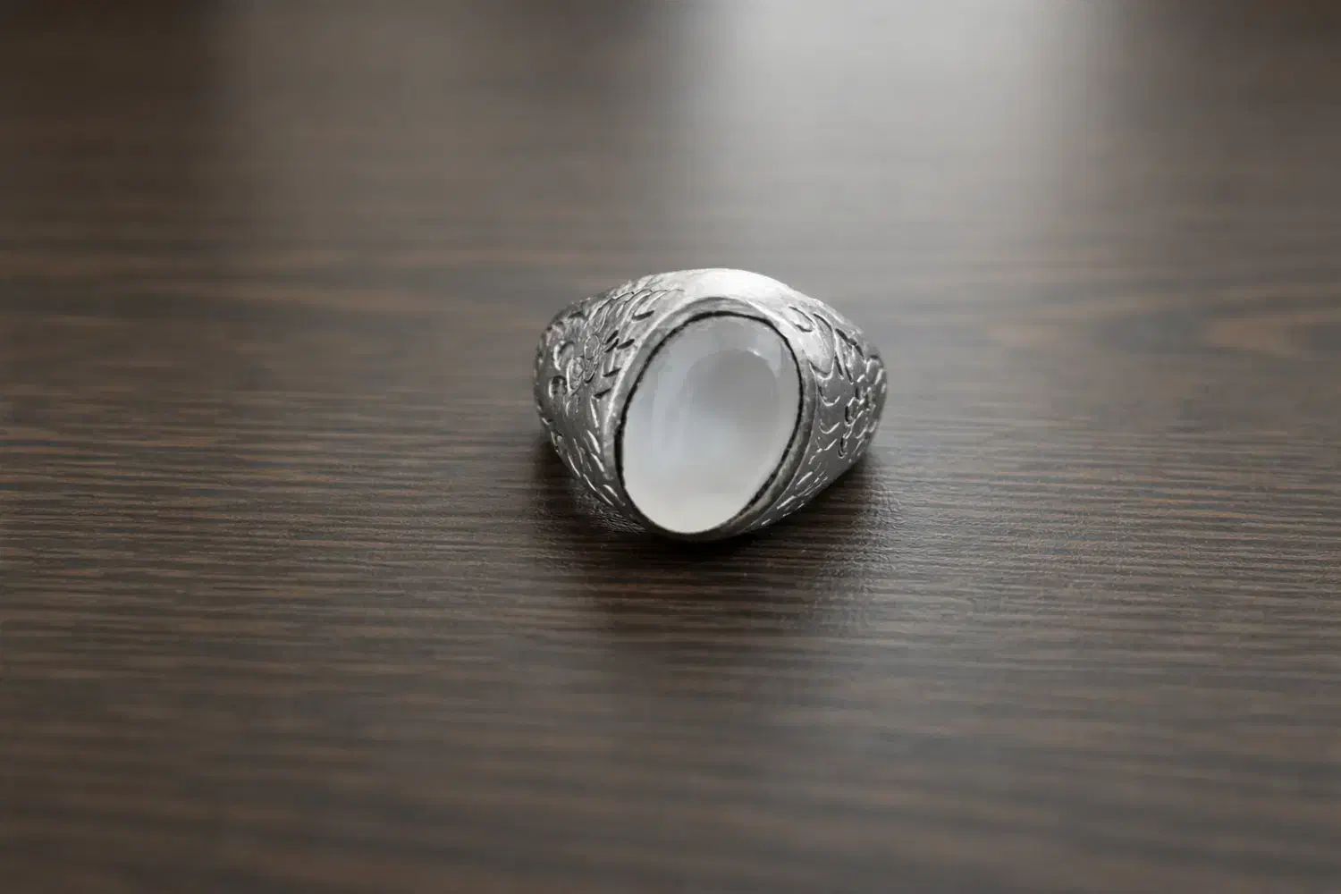 اَنگشتر|جواهرات|ساری, |دیوار