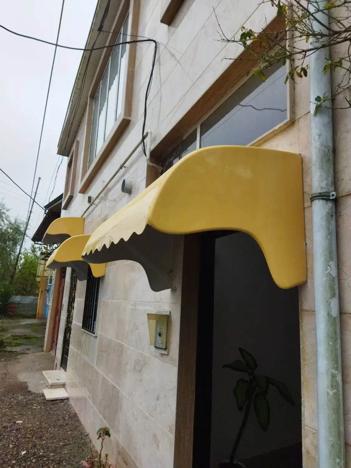 سایبان ، توری ، حفاظ ، درب و پنجره ، تعمیرات|خدمات پیشه و مهارت|رشت, استقامت ۲|دیوار