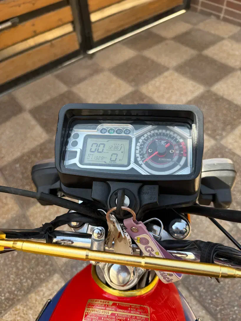 پیشرو 200 سوپر پلاس|موتورسیکلت|شاهینشهر, مخابرات (شهید بهشتی)|دیوار