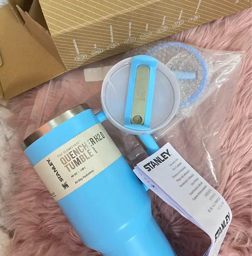 ماگ استنلی اورجینال|کوهنوردی و کمپینگ|تهران, فلسطین (میدان انقلاب)|دیوار