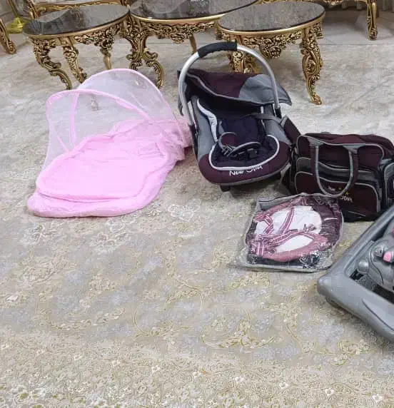 ست کامل استفاده نشده چهار تیکه  تخفیف هم داره|کالسکه و لوازم جانبی|قم, ژاندارمها|دیوار