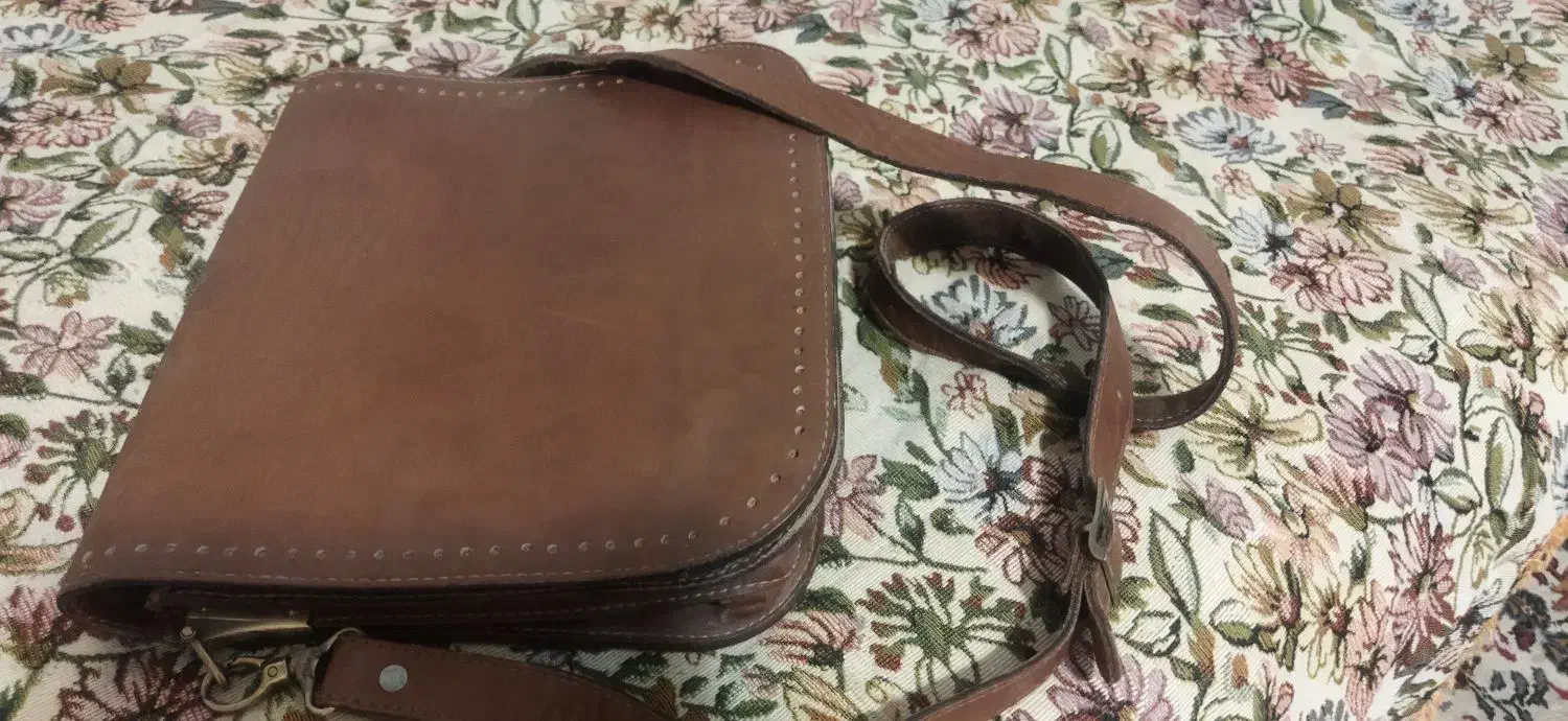 یک عدد کیف چرم مشهد درجه یک ...|کیف، کفش، کمربند|فولادشهر, B5|دیوار