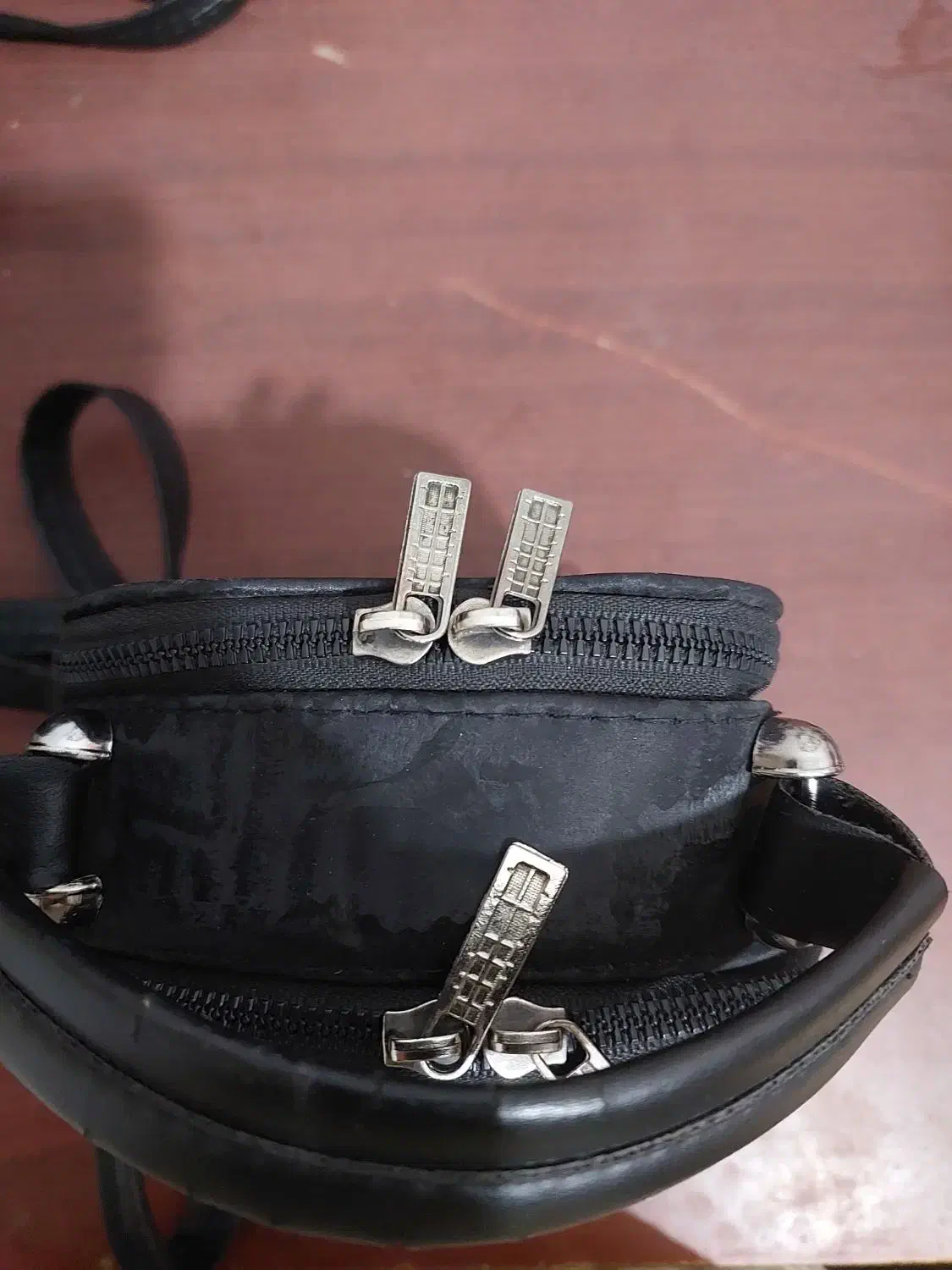 کیف دوشی|کیف، کفش، کمربند|زابل, |دیوار