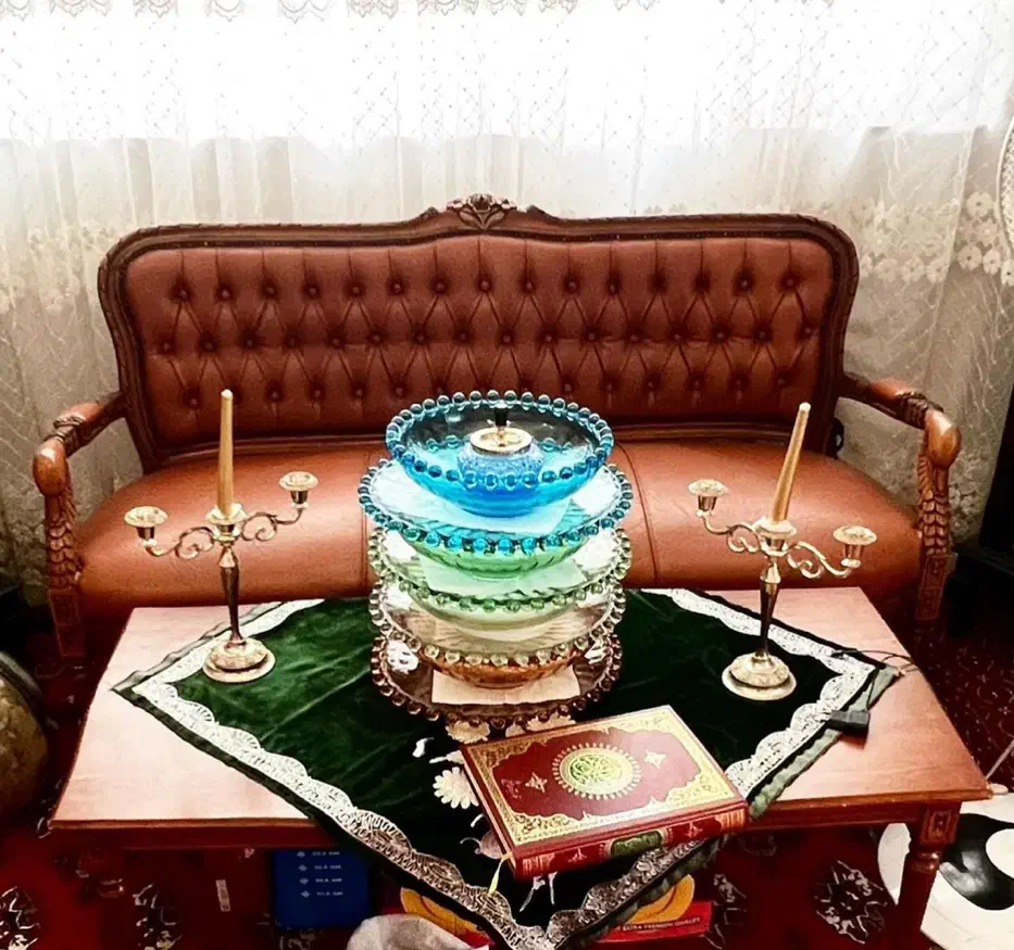 مبل کلاسیک قاجاری دست ساز|مبلمان خانگی و میز عسلی|گرگان, |دیوار