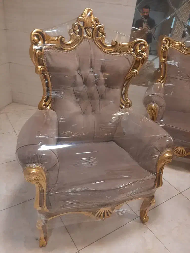 مبل سلطنتی تاج عروس ۶ ورق طلا با غذا خوری ۸ نفره|مبلمان خانگی و میز عسلی|مشکیندشت, |دیوار