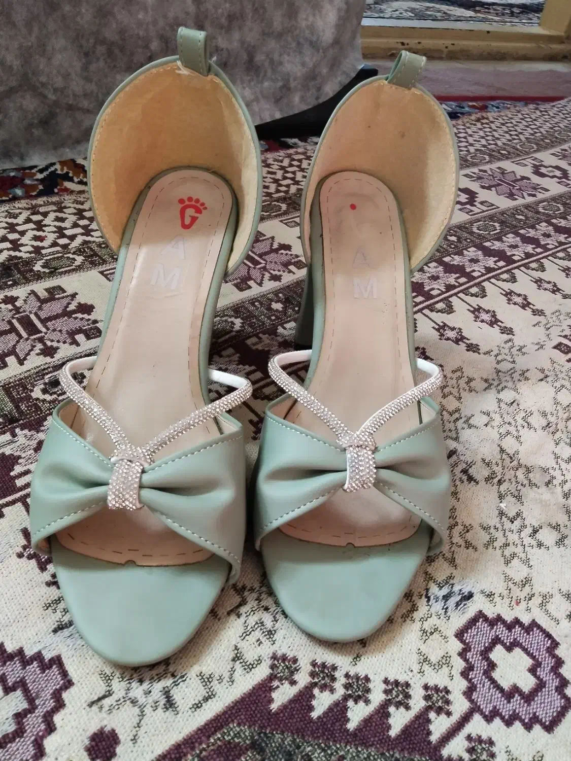 کفش سبز سایز 40پاشنه بلند بسیار زیبا|کیف، کفش، کمربند|محمدیه-قزوین, |دیوار