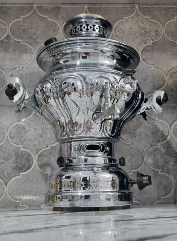 سماور اکبر برادران ۸ لیتری|سماور، چای‌ساز، قهوه‌ساز|نهاوند, |دیوار