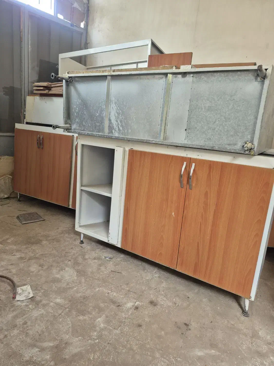 کابینت فلزی درحد نو|مصالح و تجهیزات ساختمان|سبزوار, قصبه اب یمین|دیوار