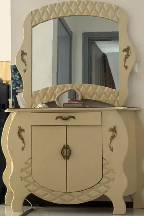 ست مبل کلاسیک  + میز ناهار خوری + آینه کنسول|مبلمان خانگی و میز عسلی|پردیس, فاز ۱۱|دیوار