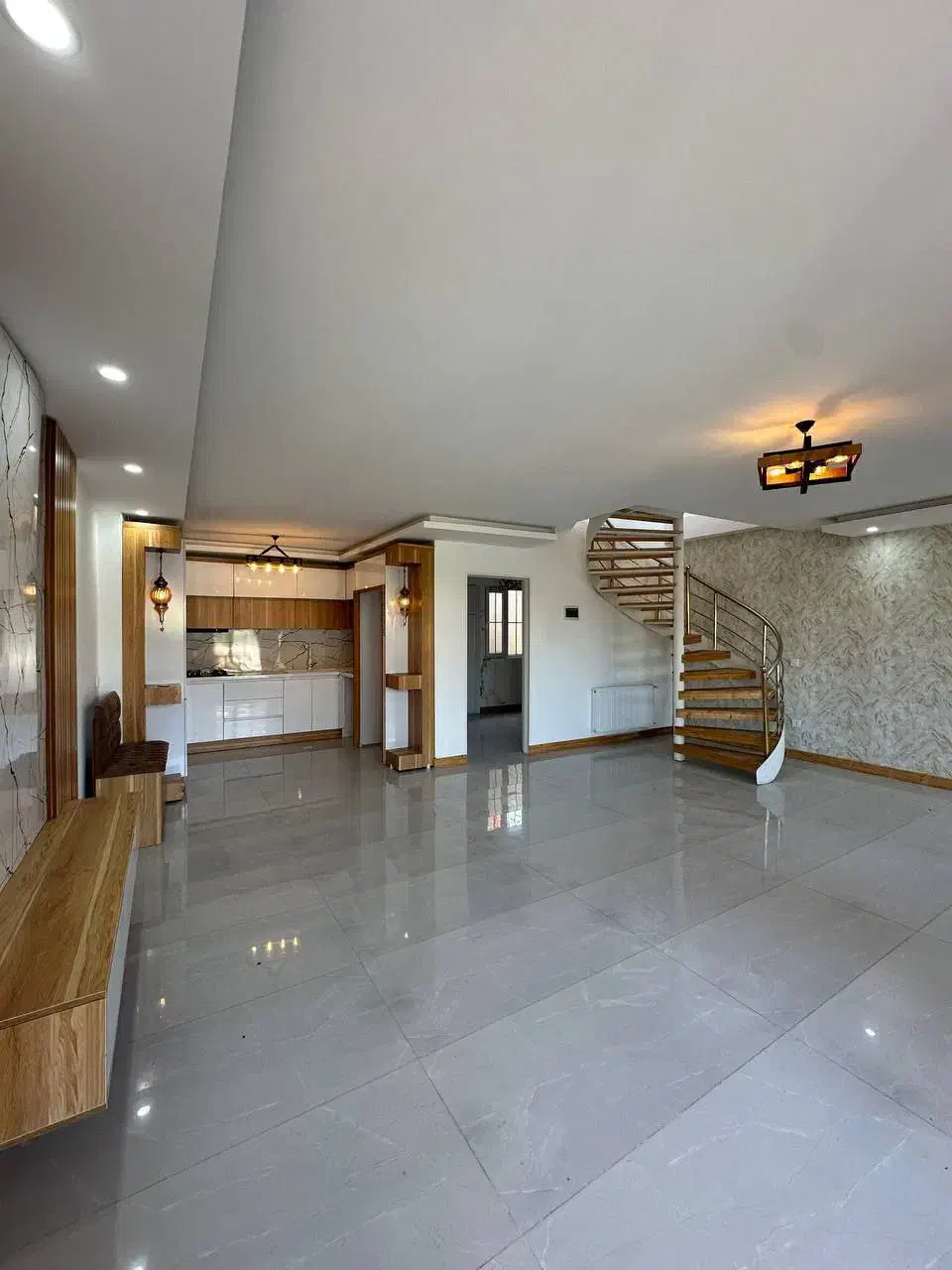 ویلا دوبلکس ۲۷۱متری با لوکیشن عالی مدارک تکمیل|فروش خانه و ویلا|سرخرود, |دیوار