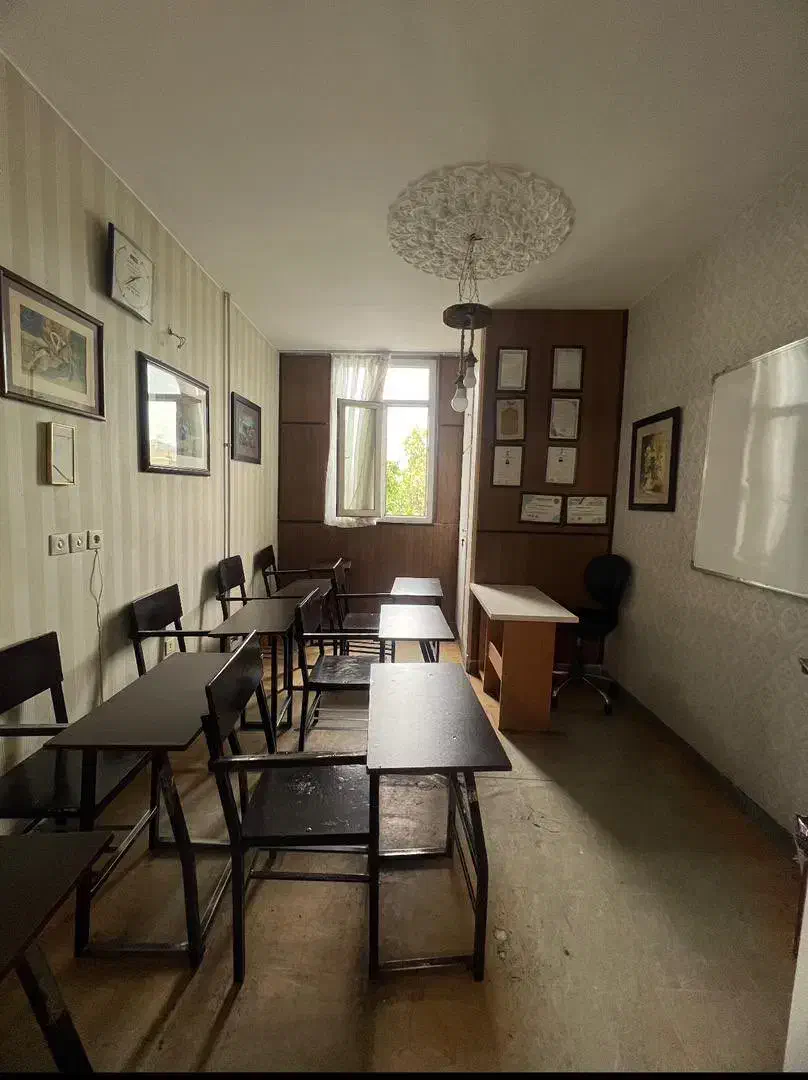 اجاره کوتاه مدت جهت آموزش کلاسهای هنری|اجارهٔ کوتاهمدت دفتر کار و فضای آموزشی|تهران, علم و صنعت|دیوار