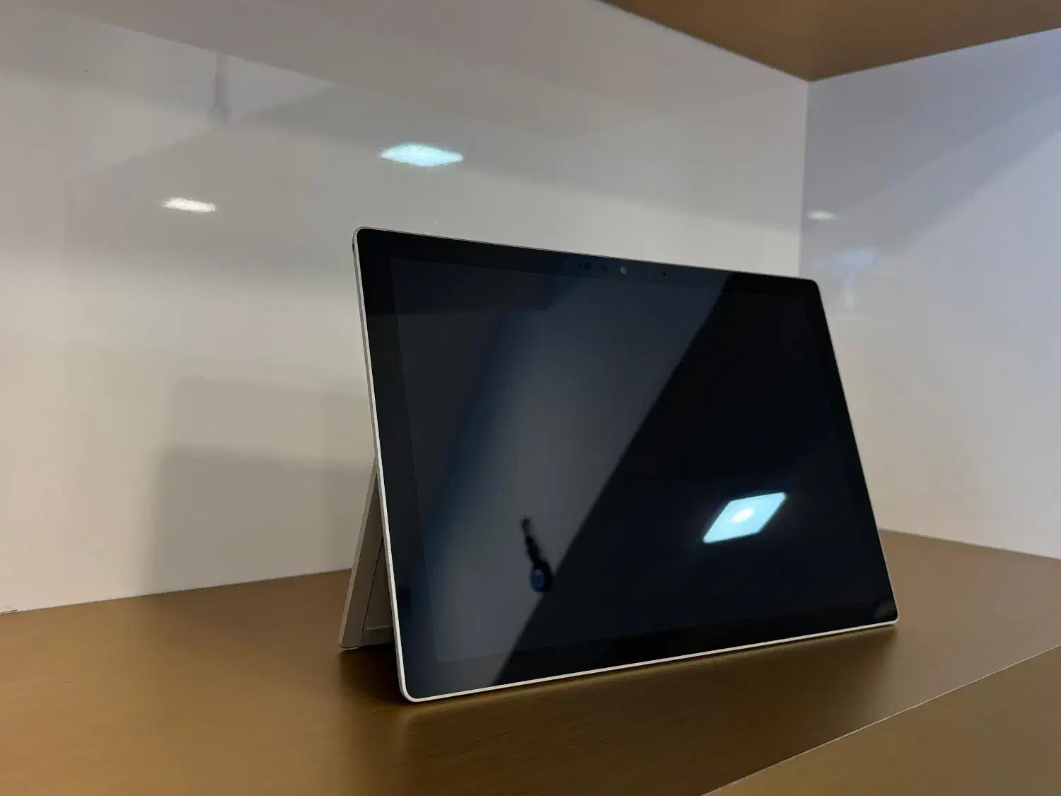ُSurface PRO 7  در لپ تاپ پلازا|رایانه همراه|شیراز, ملاصدرا|دیوار