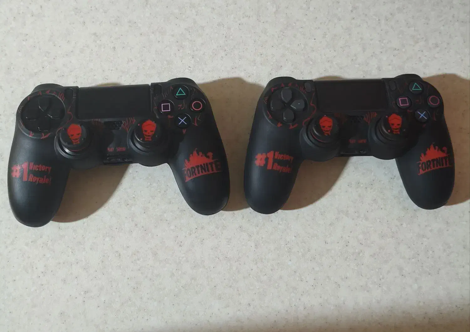 پلستیشن 4پرو|کنسول، بازی ویدئویی و آنلاین|پرند, فاز ۱|دیوار