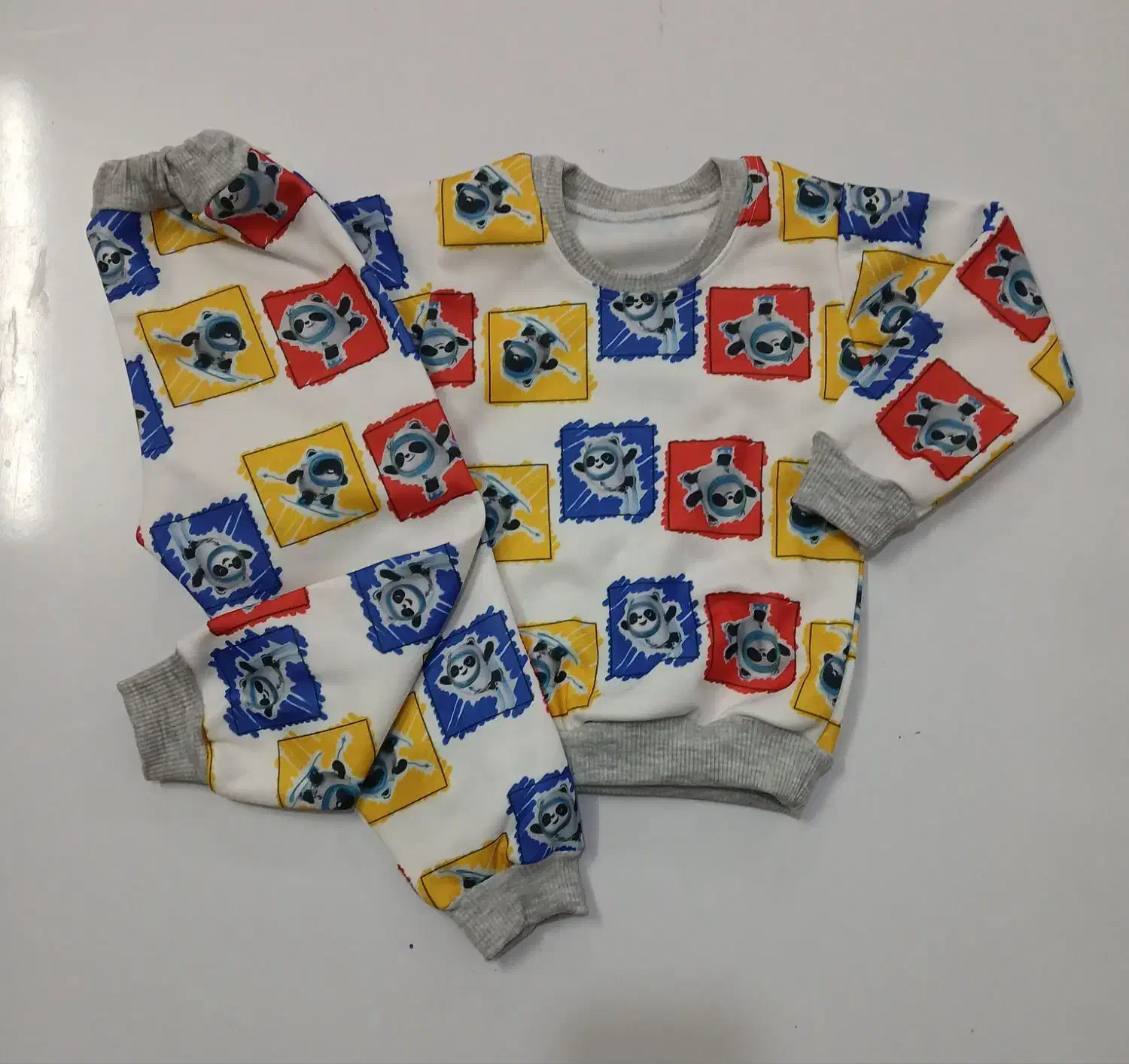 خیاط بیرون بر|استخدام صنعتی، فنی، مهندسی|سبزوار, قاضی زاد|دیوار