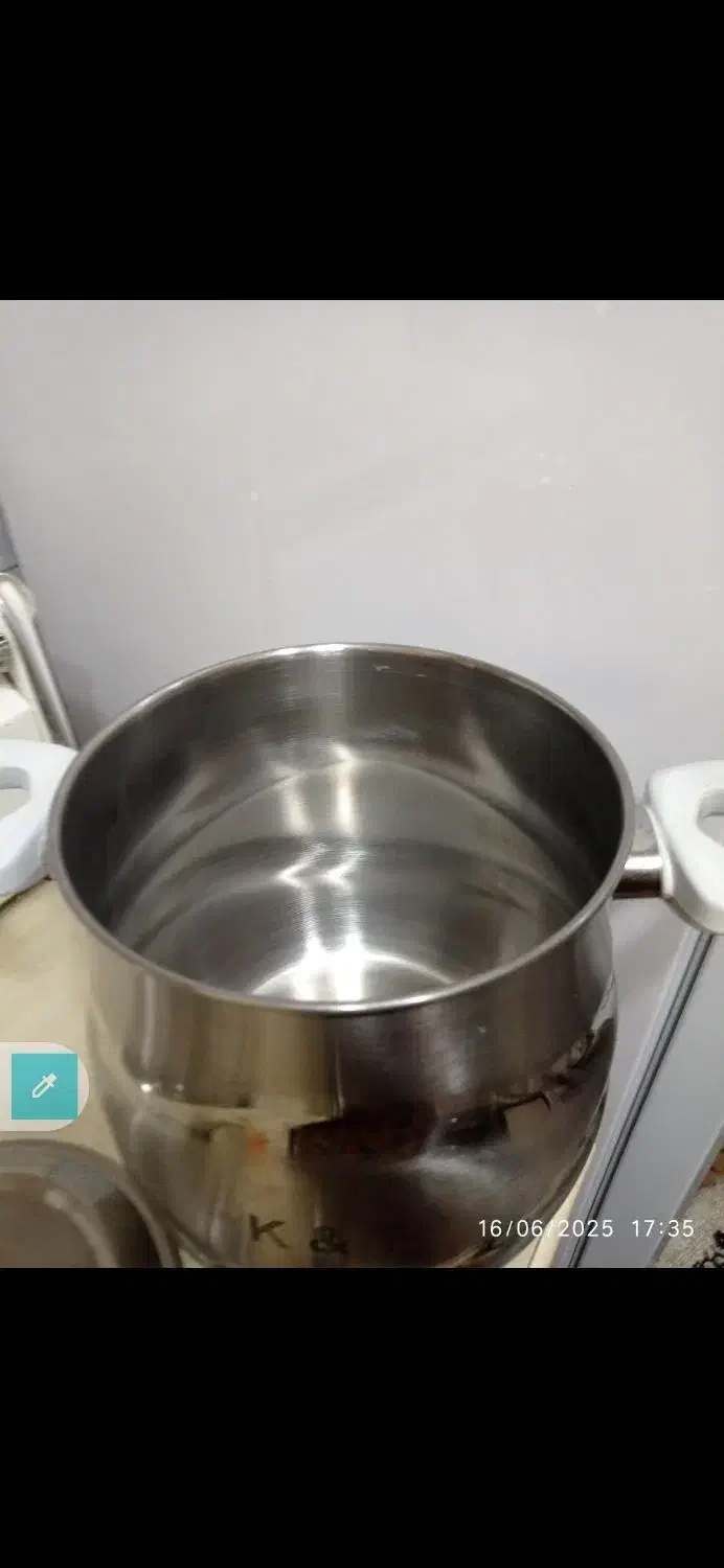 سماور روزگاری خیلی کم استفاده شده|سماور، چای‌ساز، قهوه‌ساز|تبریز, |دیوار