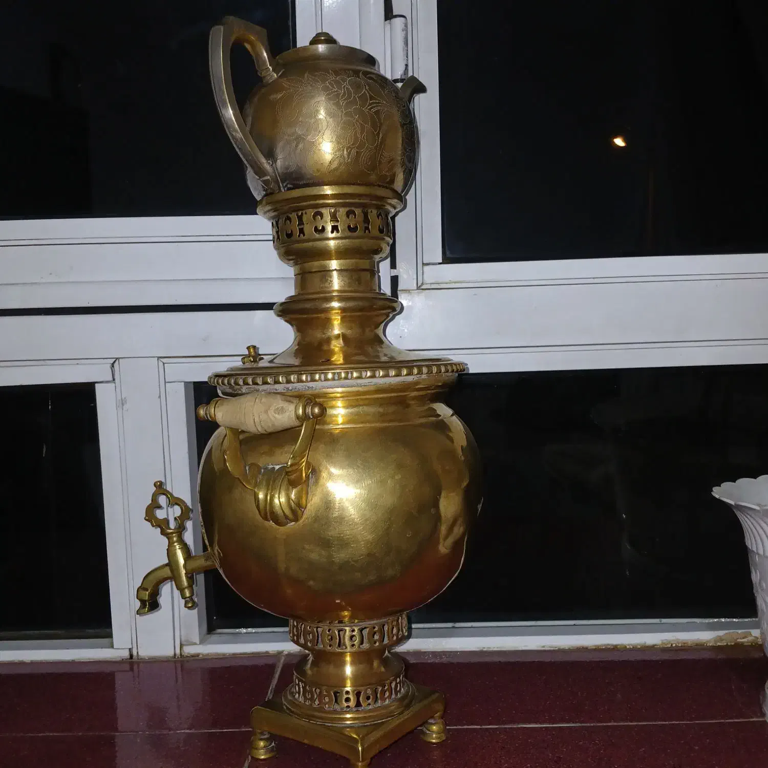 سماور ذغالی زرد 300سال به بالا|کلکسیون اشیاء عتیقه|میاندوآب, |دیوار