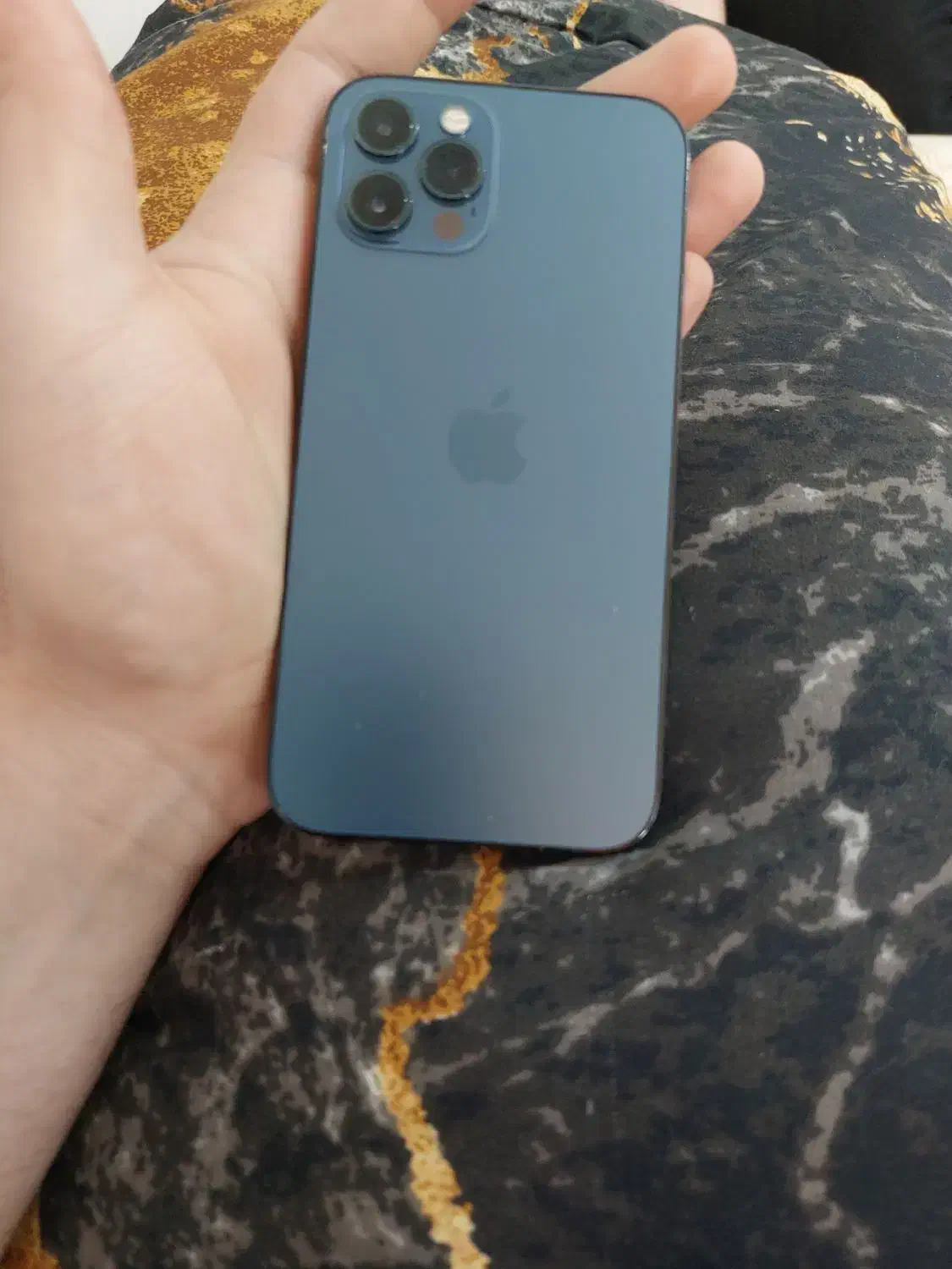 12pro|موبایل|تهران, شهرک صدرا|دیوار