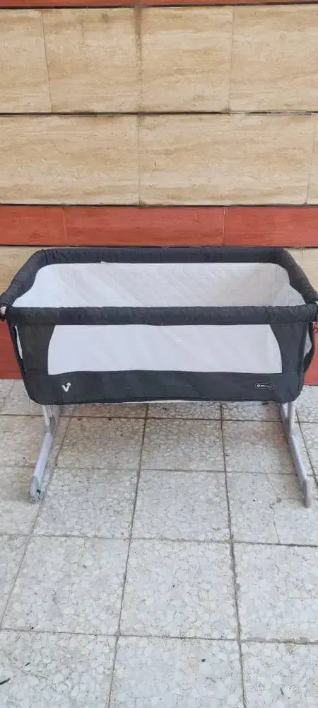 کالسکه وتخت کنار مادر|اسباب و اثاث بچه|اندیمشک, |دیوار