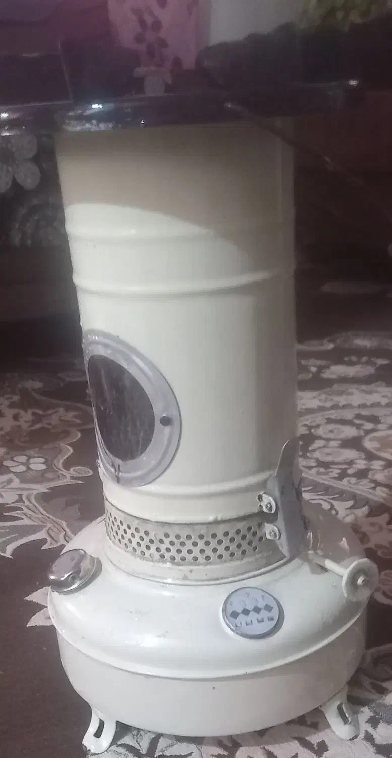 چراغوالورقدیمی تمیز درحد نو، نوستالوژی|بخاری، هیتر، شومینه|رشت, لاکان|دیوار