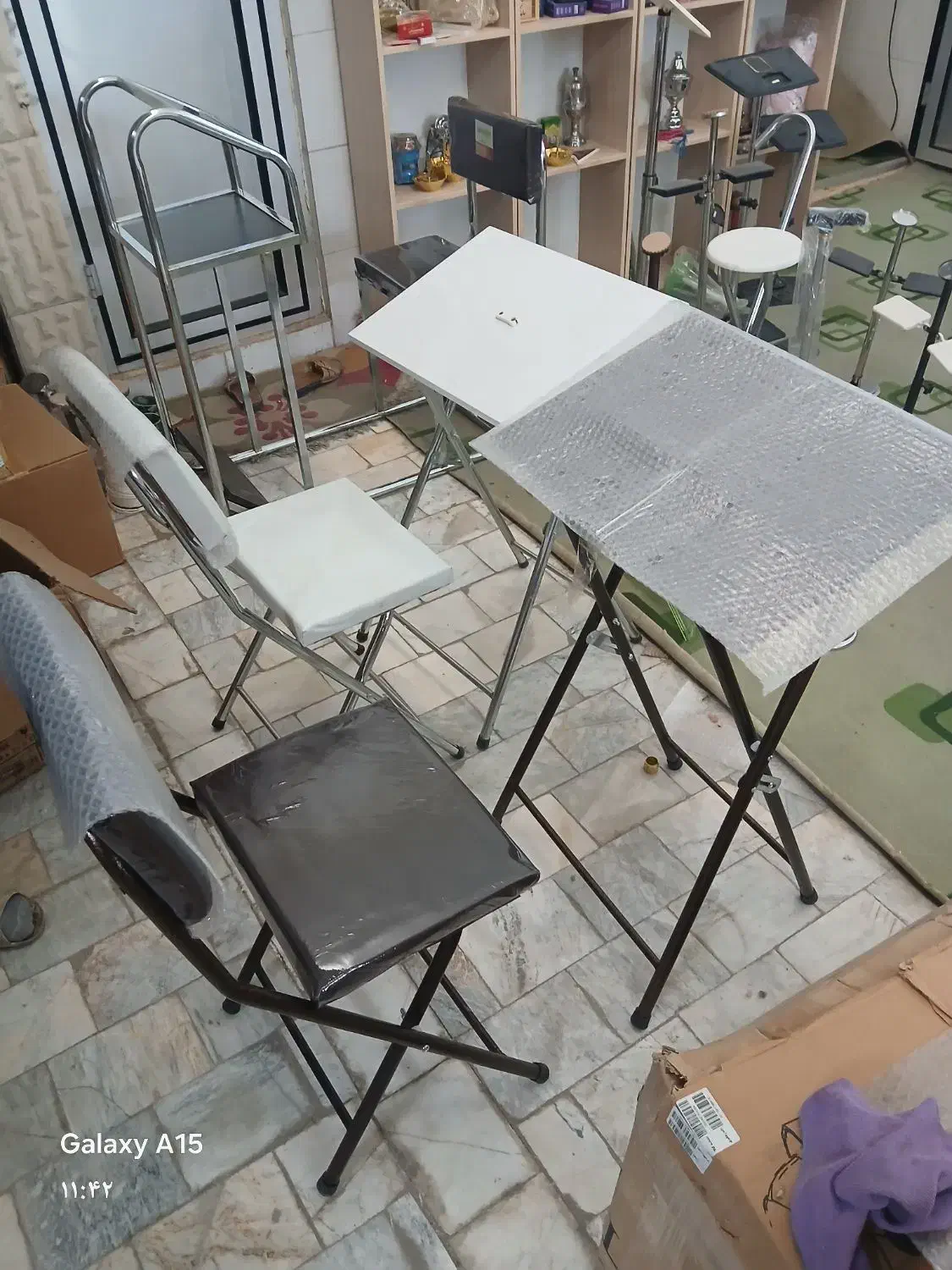 صندلی نماز|صندلی و نیمکت|قم, کلهری|دیوار