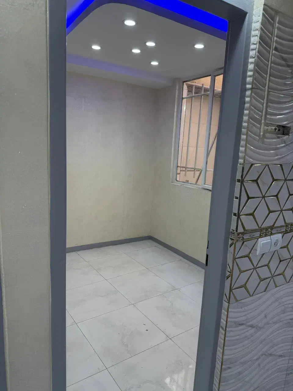 ۶۰متری سند تک برگ/300 میلیون نقدینگی در مارلیک|فروش آپارتمان|ملارد, |دیوار