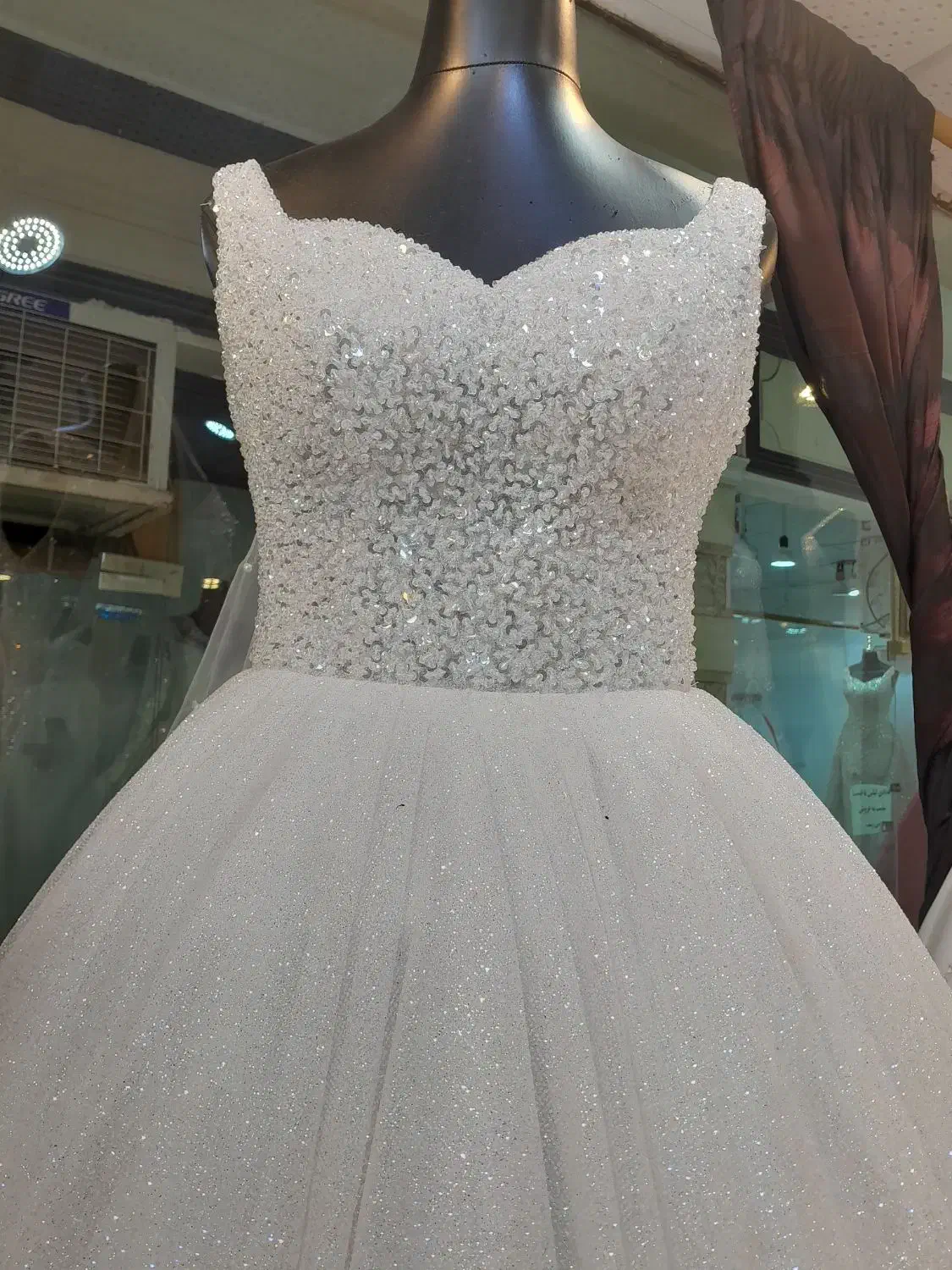 فروش لباس عروس|لباس|رشت, بازار|دیوار