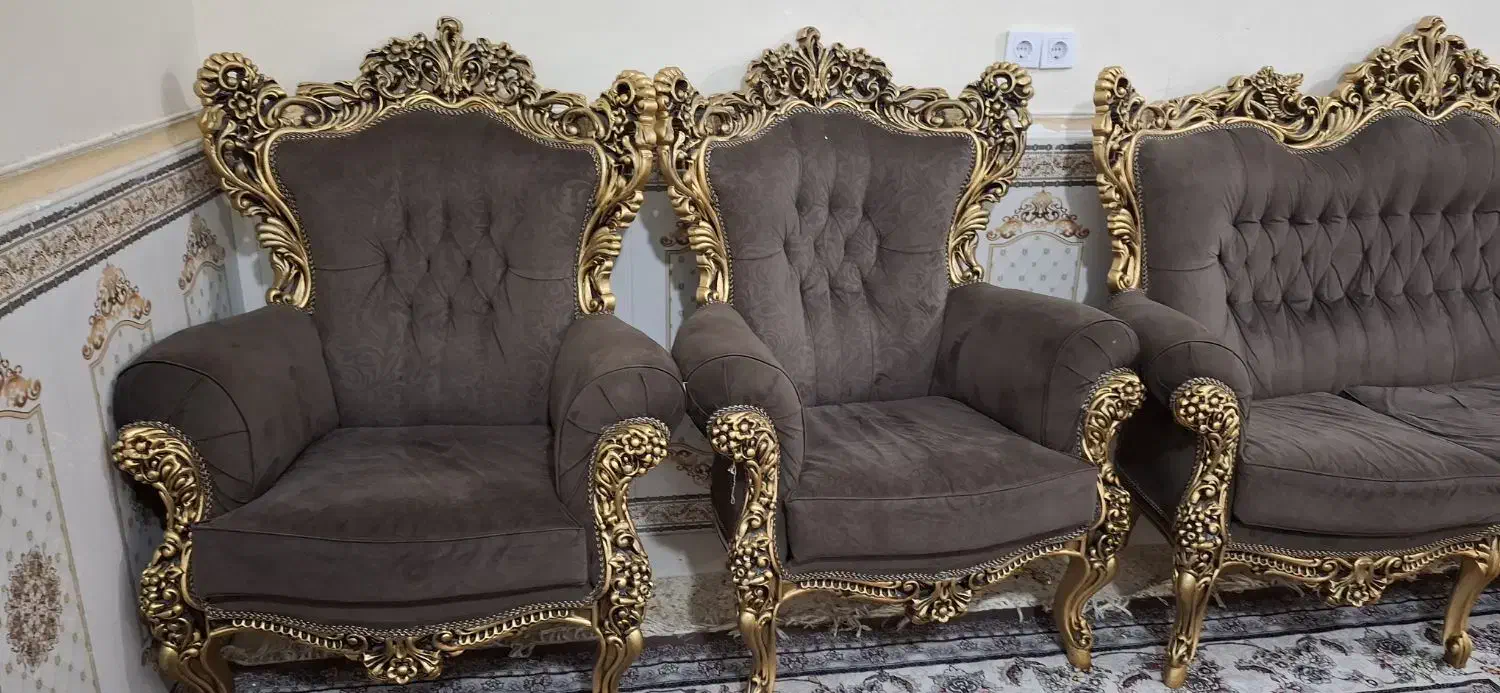 مبل و میز ناهار خوری سلطنتی تمیز|مبلمان خانگی و میز عسلی|اهواز, فاز ۱ پادادشهر|دیوار