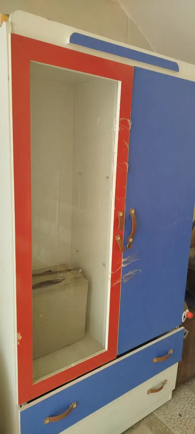 کمد کودک با قیمت بسیار مناسب|اسباب و اثاث بچه|لنجان, |دیوار