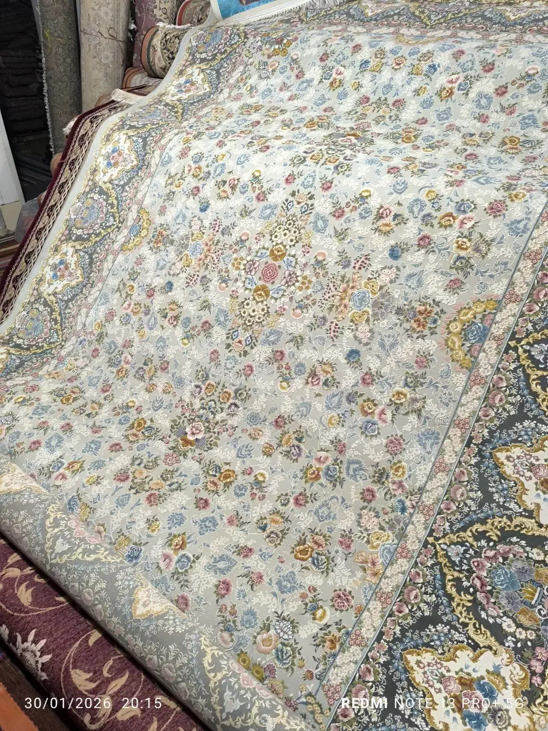 ۱۲۰۰ شانه|فرش|ساوه, |دیوار