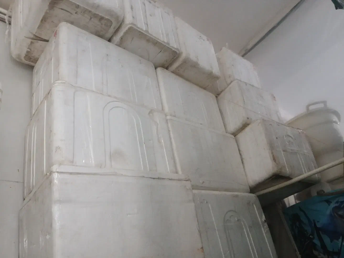 یخدان یونولیتی|ظروف نگهدارنده، پلاستیکی، یک‌بارمصرف|قزوین, |دیوار