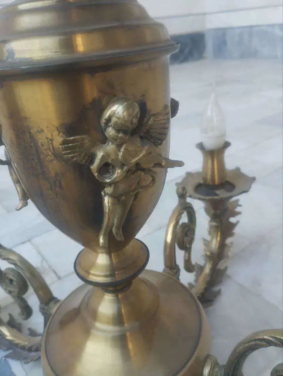 لوستر برنز اصلی قدیمی ۴ شاخه طرح فرشته|لوستر و چراغ آویز|خرمآباد, |دیوار