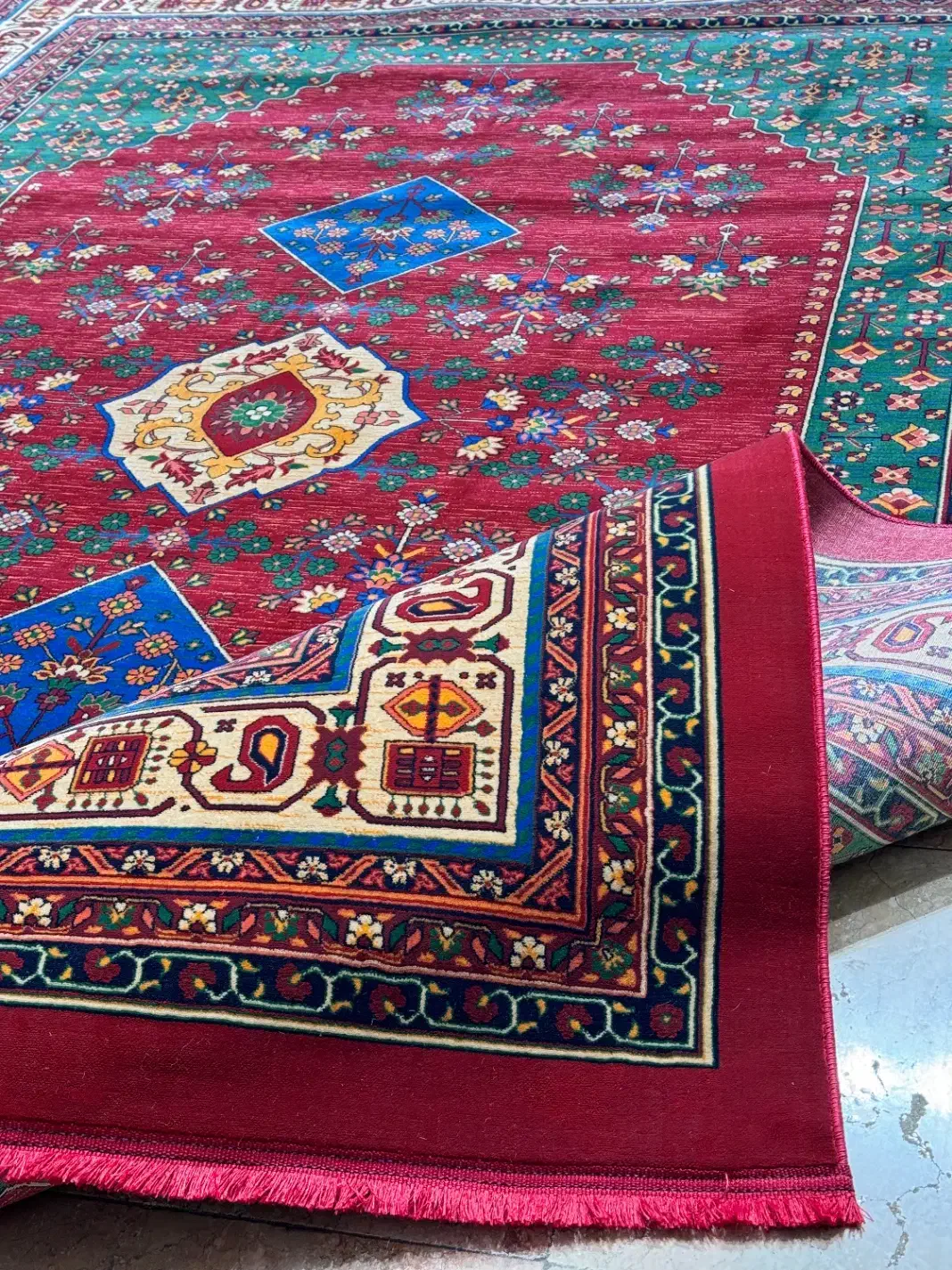 فرش خوش‌نقش، انتخابی فاخر|فرش|گرگان, |دیوار